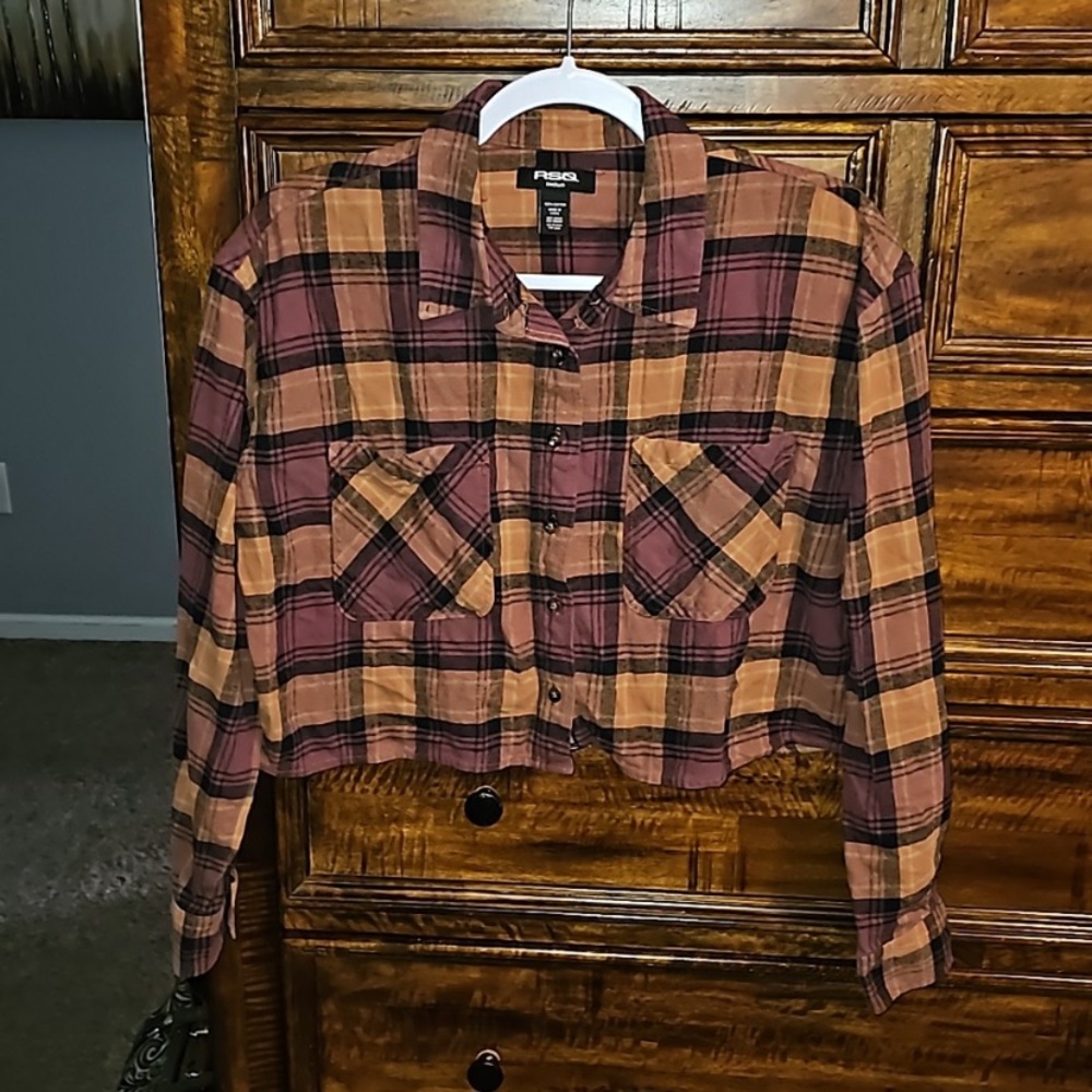 RSQ Plaid Cropped Button Up Size Medium